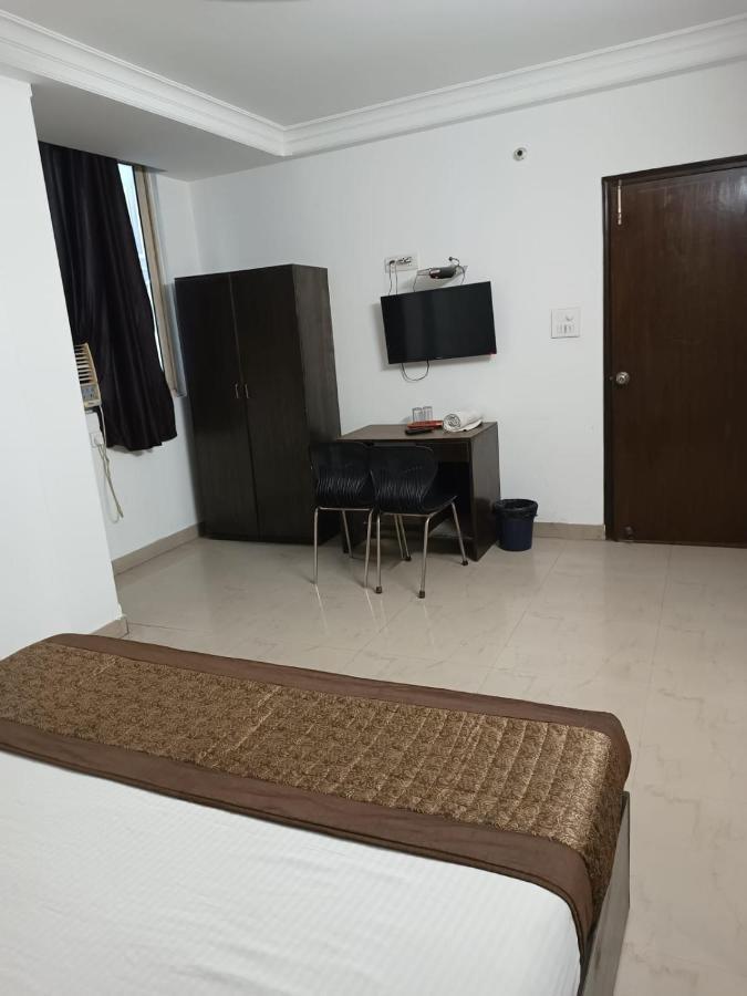 ניו דלהי Hotel Airport Aditya Inn מראה חיצוני תמונה